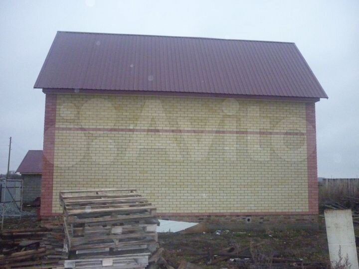 Коттедж 135 м² на участке 8 сот.