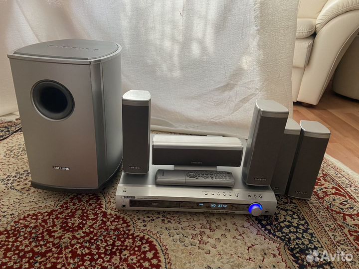 Samsung DVD home cinema system HT-DB750