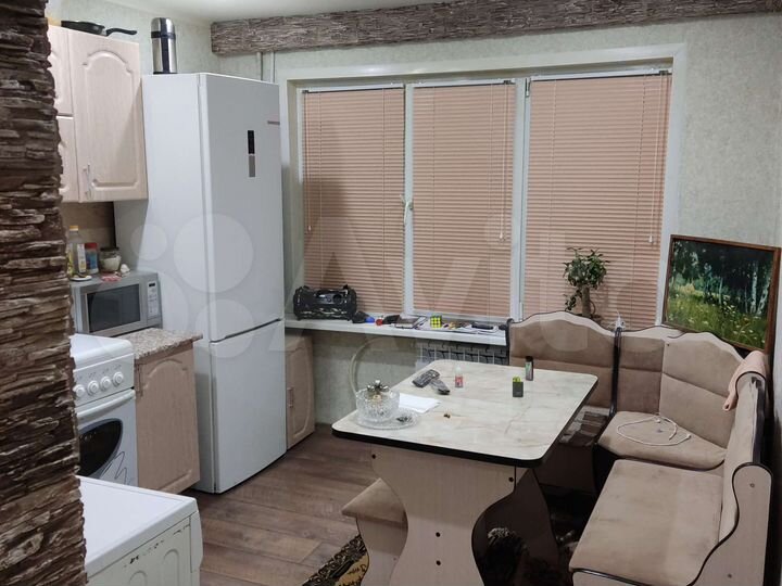 2-к. квартира, 50 м², 1/5 эт.