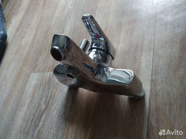 Смеситель для ванны с душем Ideal standart