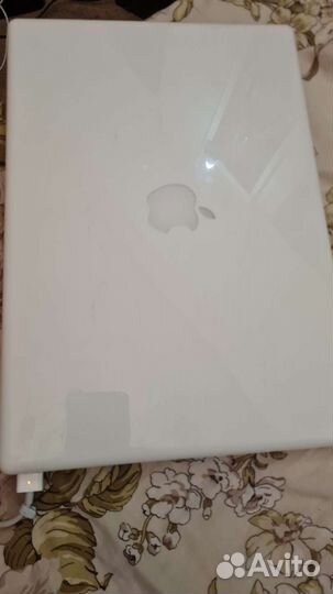 Apple MacBook 13