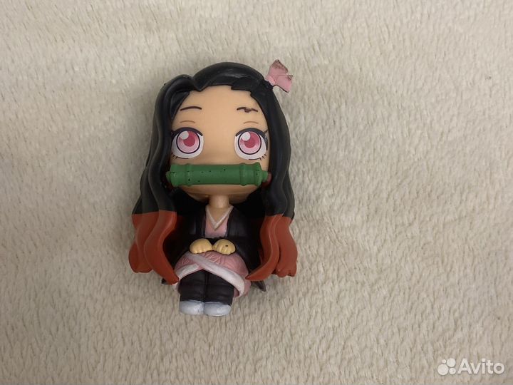 Фигурка незуко