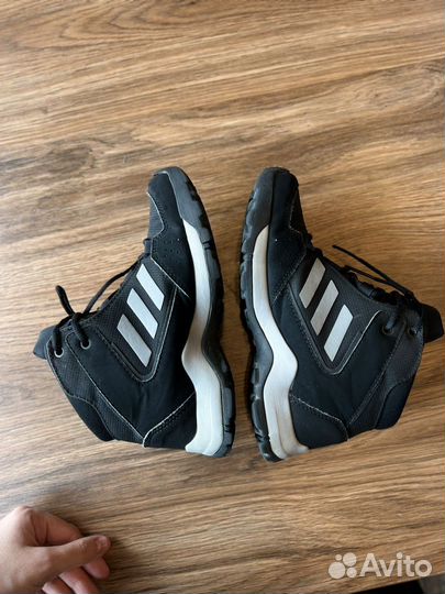 Ботинки детские adidas