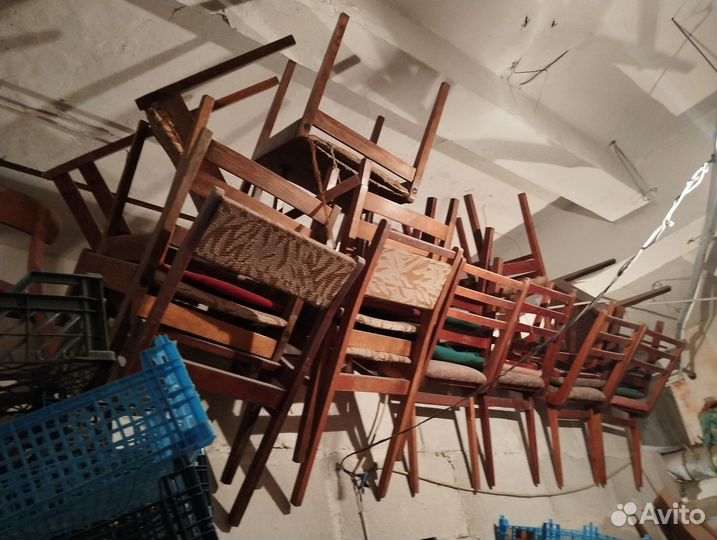 Кухонные стулья бу