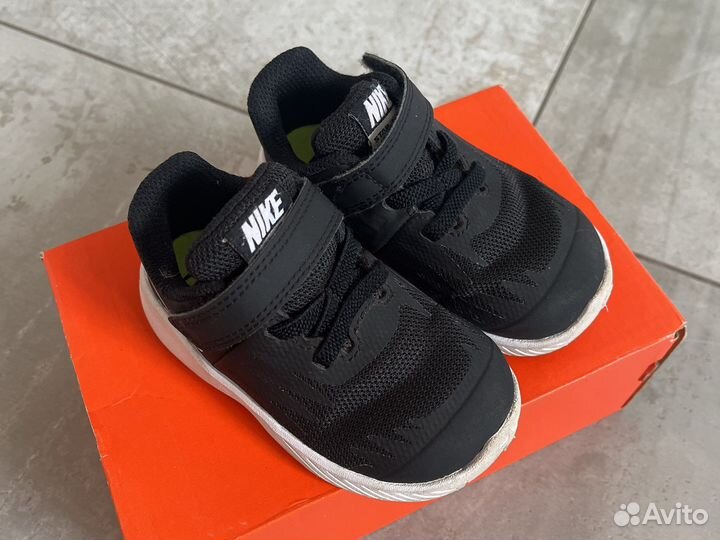 Кроссовки nike детские