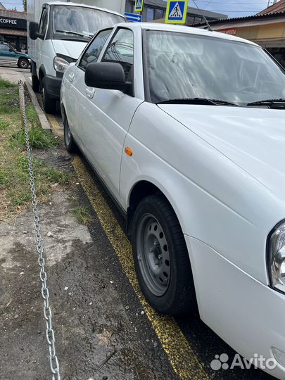 LADA Priora 1.6 МТ, 2017, 200 000 км