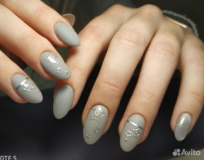 Маникюр и педикюр для прекрасных муз