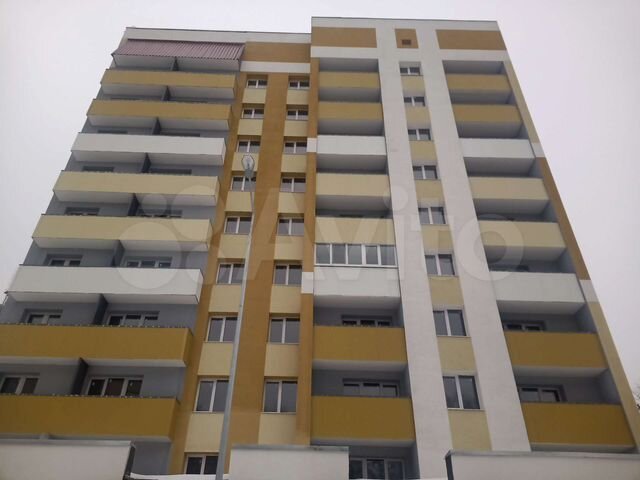 3-к. квартира, 82 м², 2/10 эт.