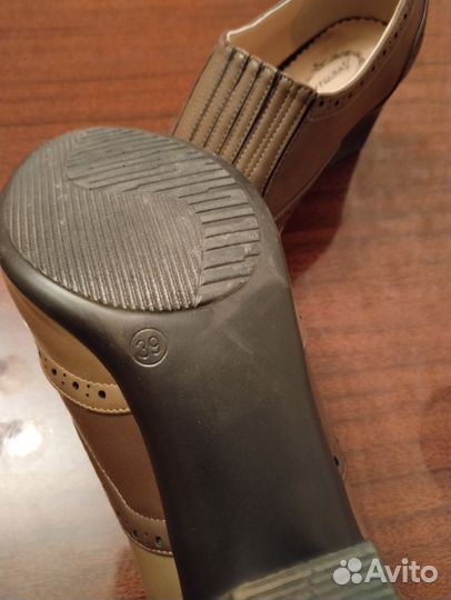 Туфли женские 39 размер