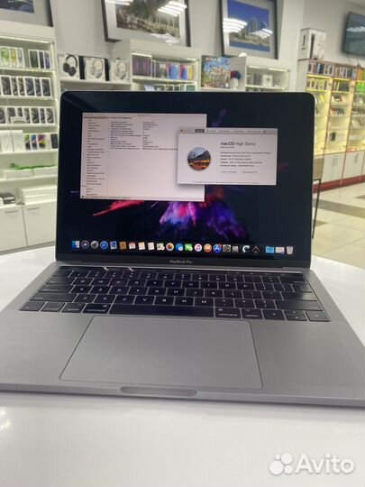 MacBook Pro 13 2017 16/256Gb