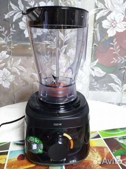 Комбайн филлипс 700вт,19функций,не комплект