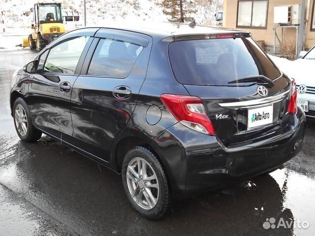 Toyota Vitz 1.3 CVT, 2014, 33 000 км