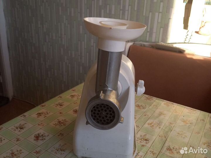 Электро мясорубка бу