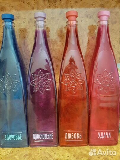 Стеклянный графин для воды