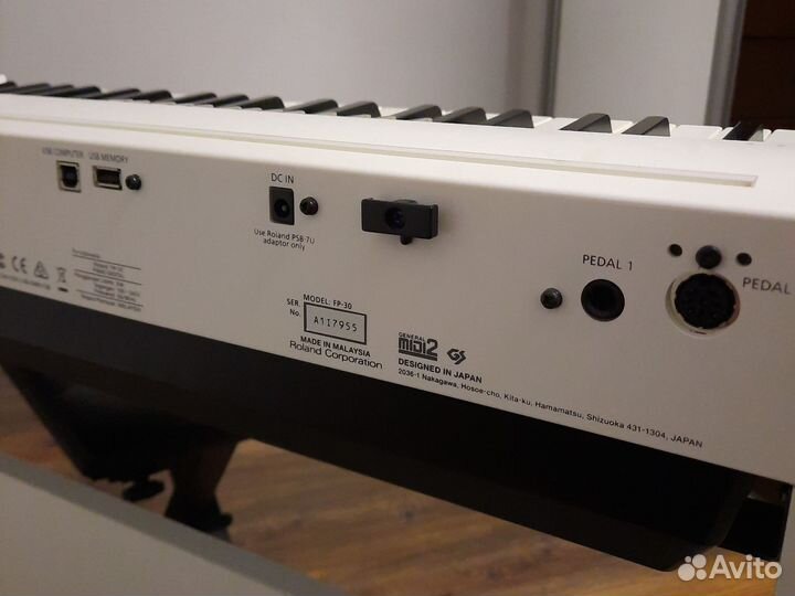 Цифровое фортепиано Roland FP30