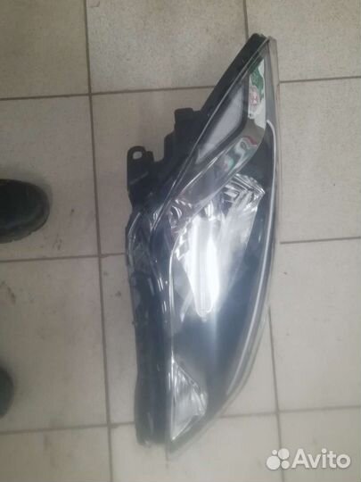 Фара на hyundai solaris под Эл.коректор левая