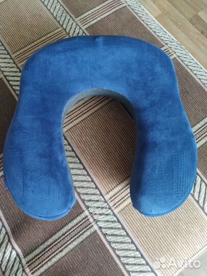 Подушка под шею дорожная