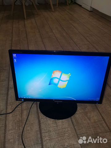 Монитор Samsung S22A300 22 дюйма Vga