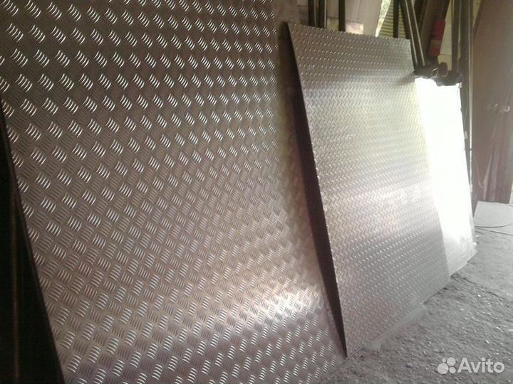 Алюминиевый лист