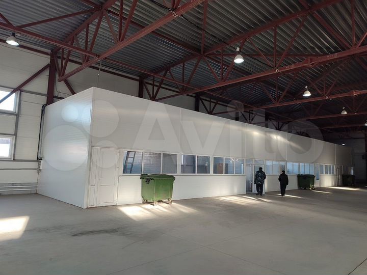 Производственно-складское предприятие, 5 000 м²