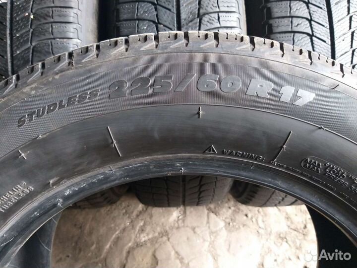 Michelin X-Ice XI3 225/60 R17 99H