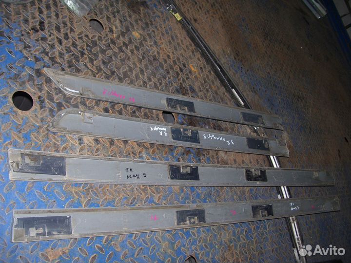 Митсубиси ланцер 9 молдинг накладка двери