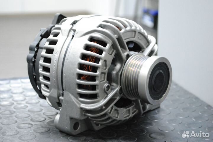 Генератор Volvo V70, S60, S40, S80 2.0, 2.5 120А