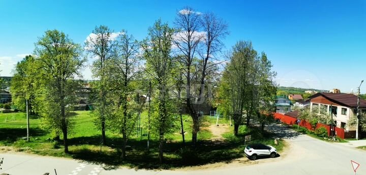 Дом 300 м² на участке 4 сот.