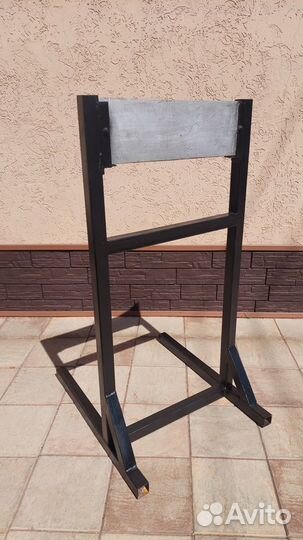 Подставка под лодочный мотор