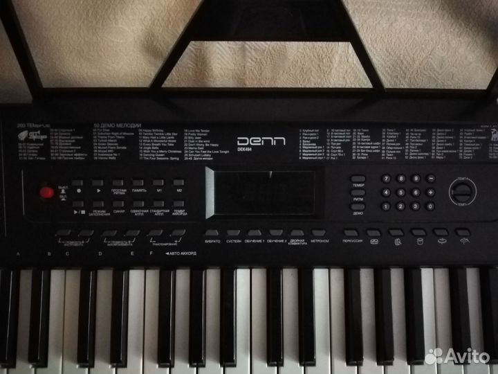 Синтезатор denn DEK494