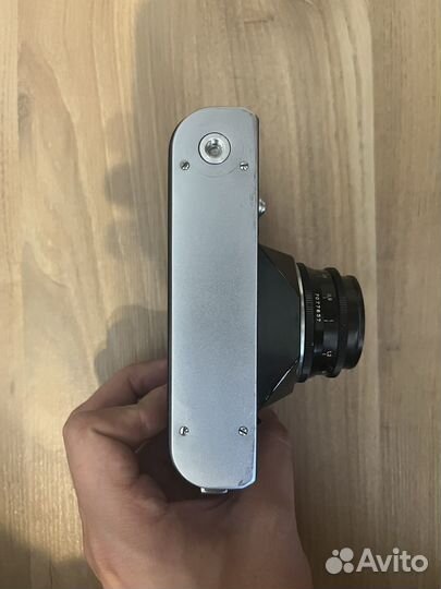 Плёночный фотоаппарат Зенит