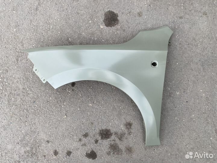 Крыло переднее левое Skoda Rapid 2012-2020