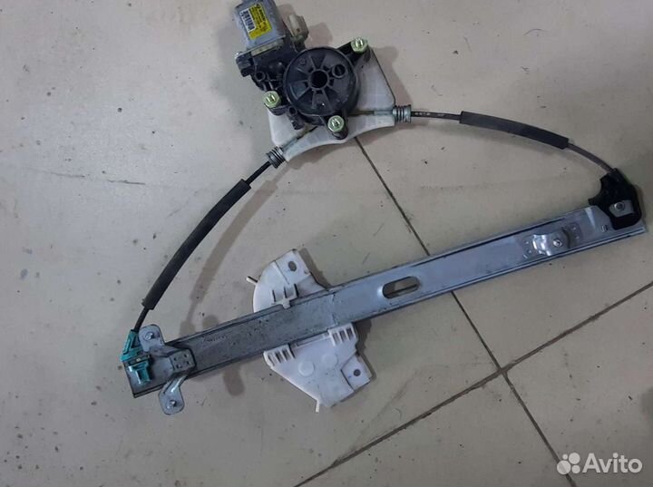 Стеклоподъемник Kia rio 4 RH 82460-H0000