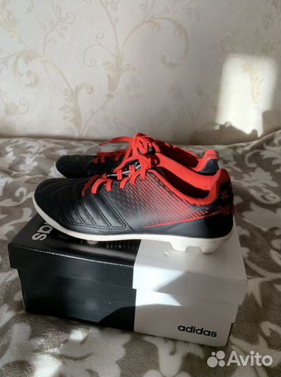 Бутсы на шипах