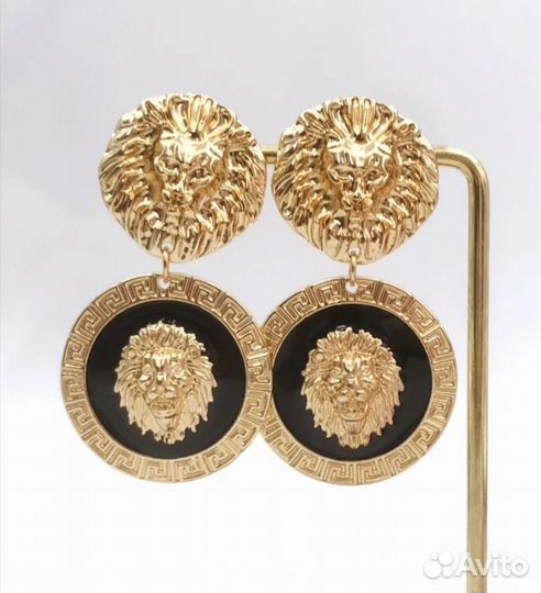 Крупные серьги со львами