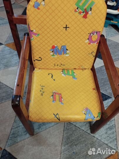 Детский стол и стул