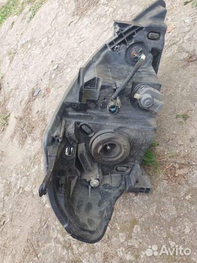 Фара передняя левая Nissan tiida c11