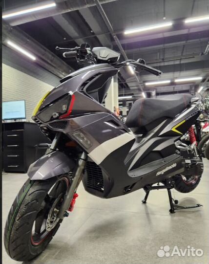 Скутер Regulmoto formula 50 2Т