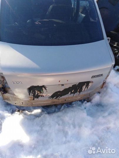 Крышка багажника LADA Kalina