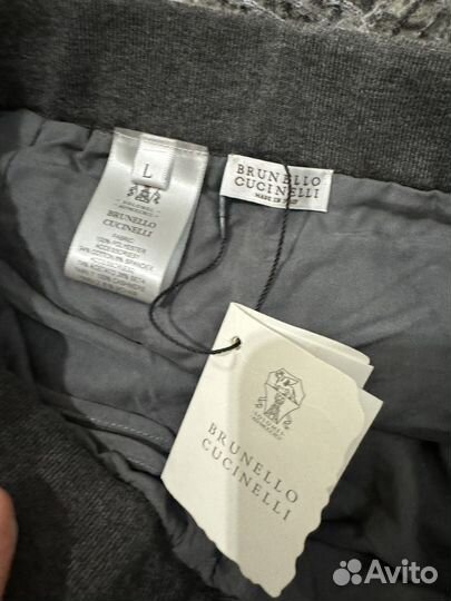 Brunello cucinelli костюм женский с юбкой