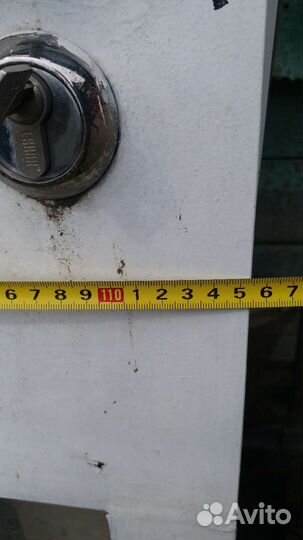 Железная дверь