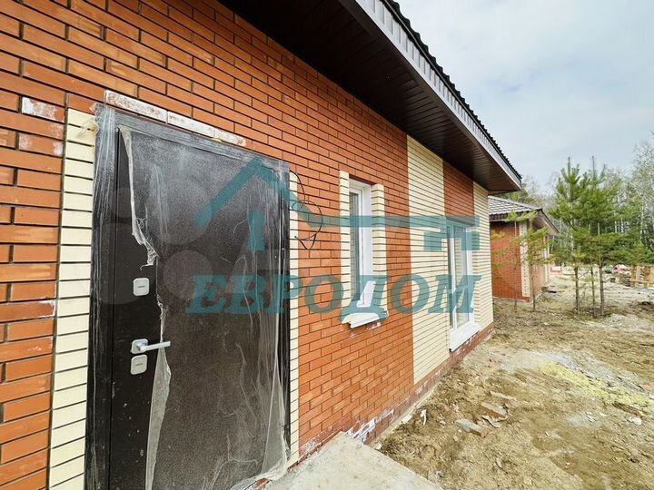 Коттедж 105,7 м² на участке 6 сот.