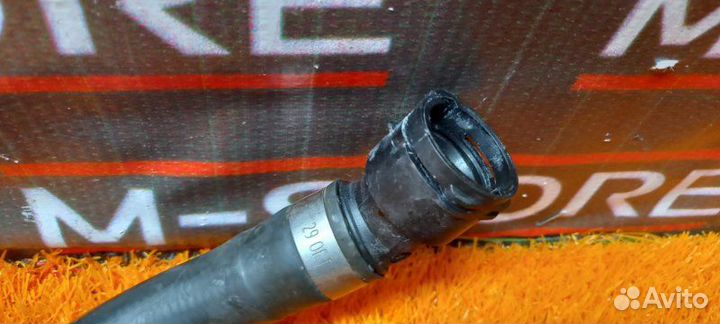 Патрубок отопителя Mercedes-Benz E-Class W211