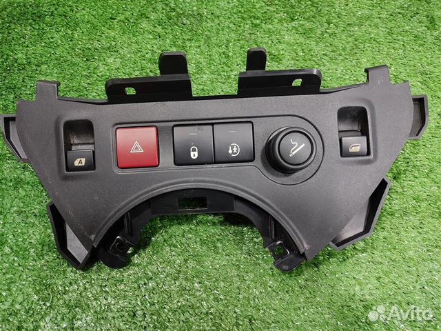 Блок кнопок Peugeot Partner B9 2014