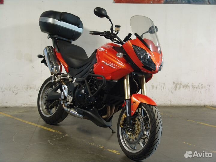 Мотоцикл Triumph Tiger 1050, 2009
