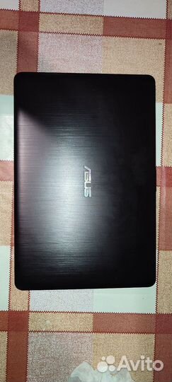 Ноутбук asus