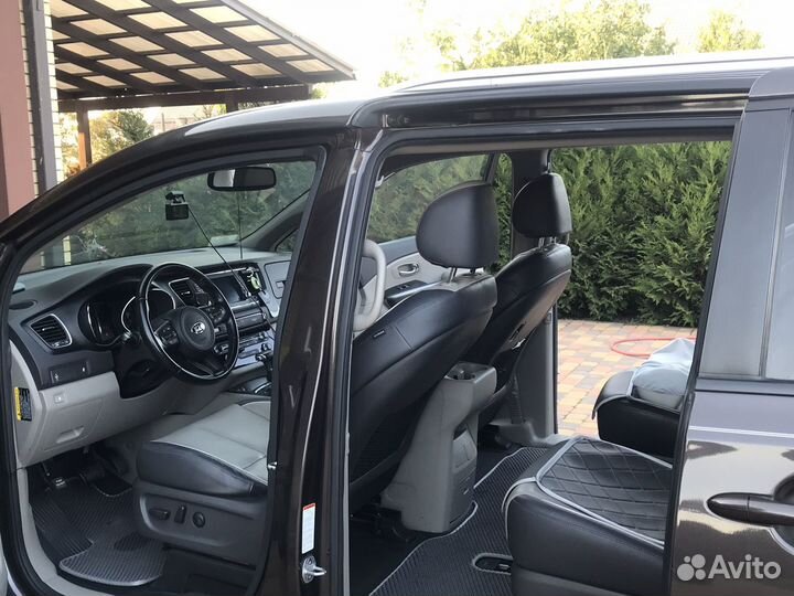 Kia Carnival 3.3 AT, 2017, 115 000 км