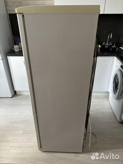 Холодильник Атлант двухкамерный