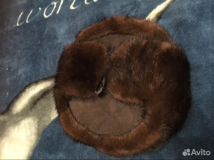 Новая мужская шапка