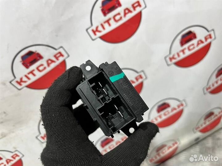 Резистор отопителя Opel Astra J